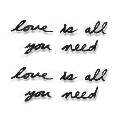 PS2007046 Umbra. Декоративная надпись Love Is All You Need