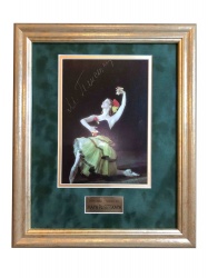 PS2015001 Stargift. Фото с автографом Майи Плисецкой