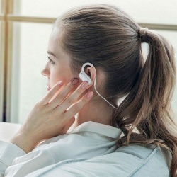 PS2009903 XIAOMI. Беспроводные наушники Mi Sports, белые