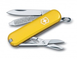 VX2N-YEL1 Victorinox Classic. Нож-брелок VICTORINOX Classic SD, 58 мм, 7 функций, жёлтый