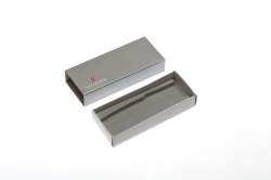 GR171113773 Victorinox Запчасти. Коробка для ножей VICTORINOX 111 мм толщиной до 3 уровней, картонная, серебристая
