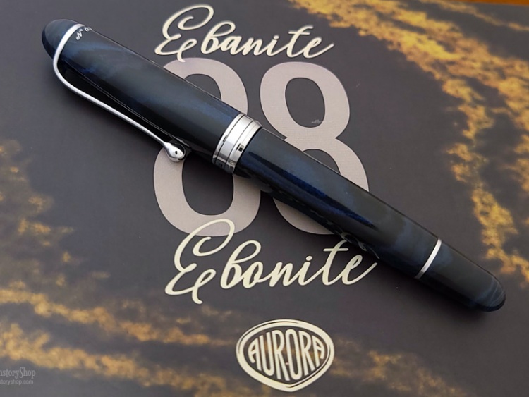 Перьевая ручка Aurora 88 Ebanite Blue CT, перо - F, в подарочной коробке