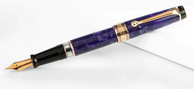 Перьевая ручка Aurora М Optima Auroloide VIOLA GT , перо - М, в подарочной коробке