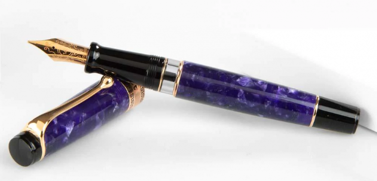 Перьевая ручка Aurora М Optima Auroloide VIOLA GT , перо - М, в подарочной коробке