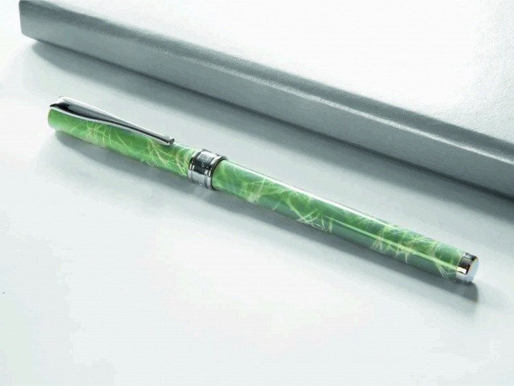 Перьевая ручка Aurora Magellano Lacca Ice CT, перо - M, в подарочной коробке