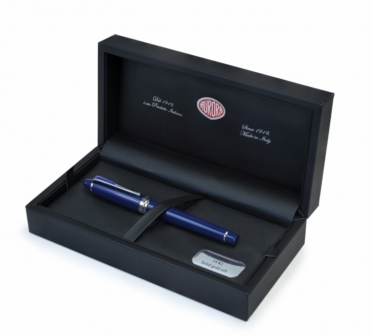 Перьевая ручка Aurora Ipsilon Deluxe Blue resin CT, перо - М, в подарочной коробке