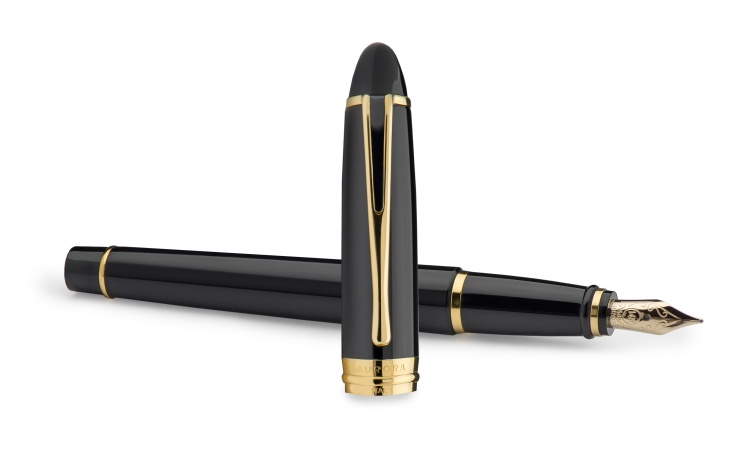 Перьевая ручка Aurora Ipsilon Deluxe black GT, перо F, в подарочной коробке