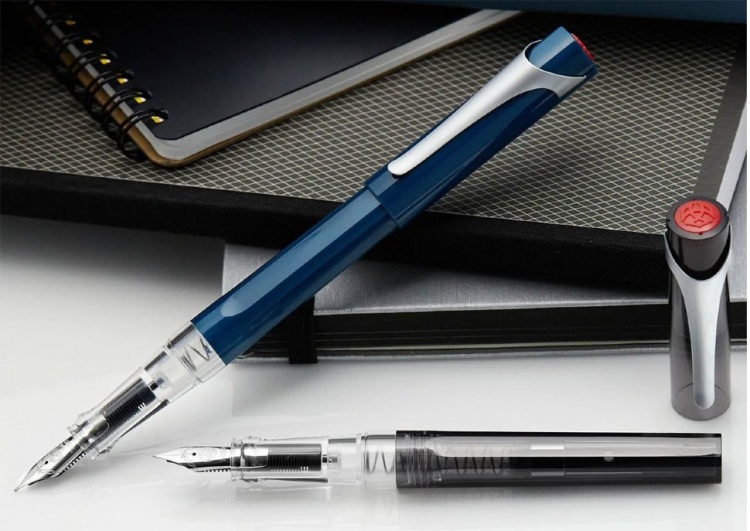 Перьевая ручкаTWSBI SWIPE, Темно-синий, перо:M