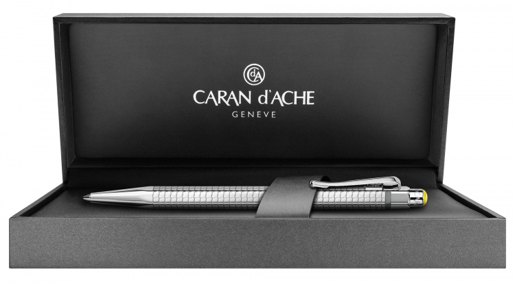 Шариковая ручка Caran d&#39;Ache Ecridor Match Point