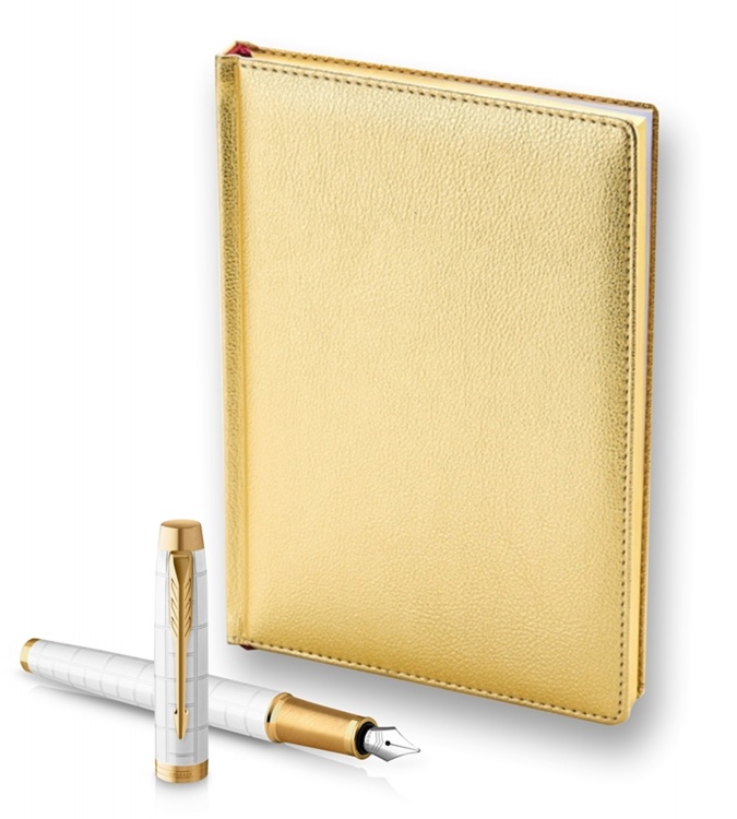 Подарочный набор: Ручка перьевая Parker IM Premium F318 Pearl GT, цвет чернил синий и золотистый ежедевник с золотым срезом