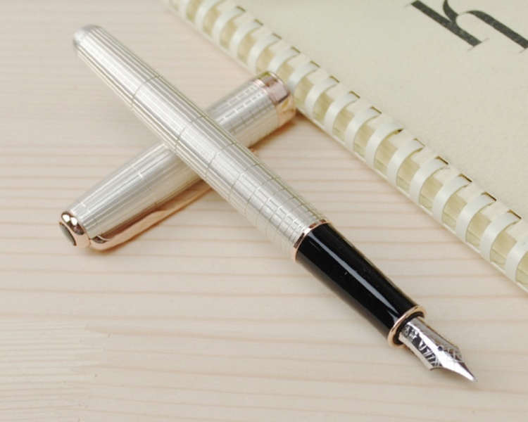 Перьевая ручка Parker Sonnet F535 VERY PREMIUM Feminine, (серебро 925 пробы) цвет: Silver PGT, перо: F