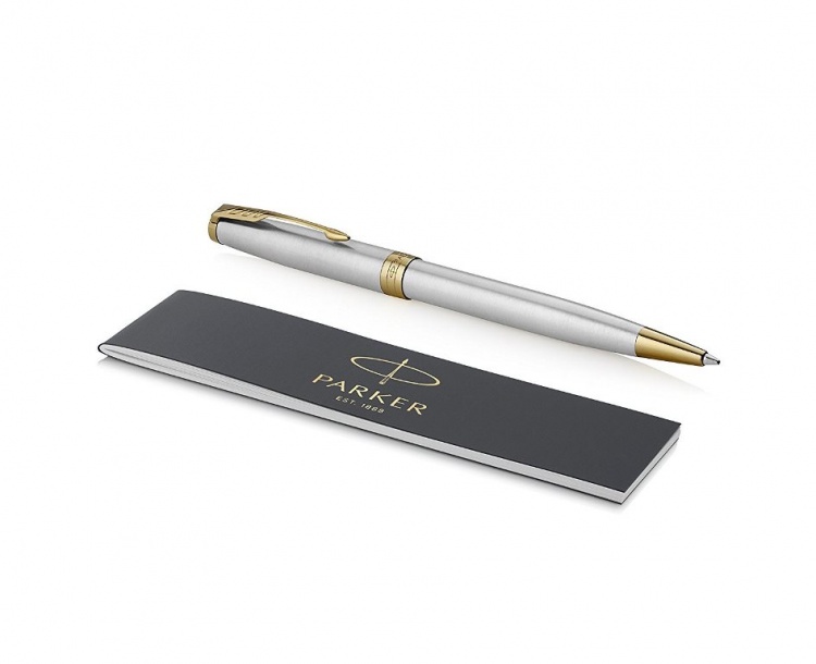 Подарочный набор: Ежедневник недатированныйи Шариковая ручка Parker Sonnet K527 цвет: St. Steel GT