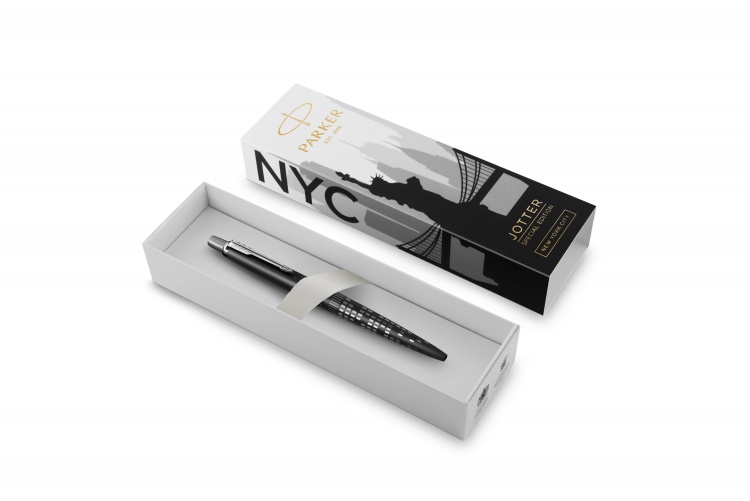 Шариковая ручка Jotter New York Black CT, стержень: M, цвет чернил: blue, в подарочной упаковке