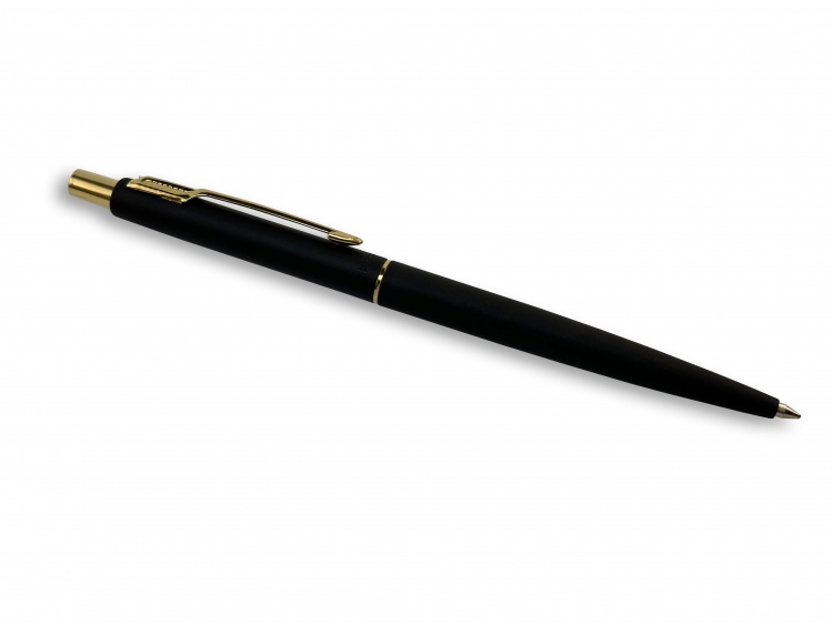 Ручка шариковая Parker "Classic Matte Black GT" синяя, 1.0мм, кнопочн., подар. упак.