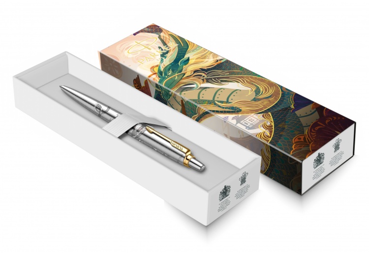 Шариковая ручка с чехлом Parker Jotter Dragon Special Edition, цвет: St. Steel GT, стержень: Mblue в подарочной коробке