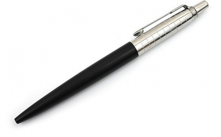 Шариковая ручка Parker Jotter Premium K172, цвет: Satin Black SS Chiseled , стержень: Mblue