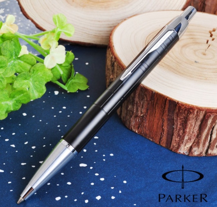 Шариковая ручка Parker IM Premium K222, цвет: Matte Black, стержень: Мblue