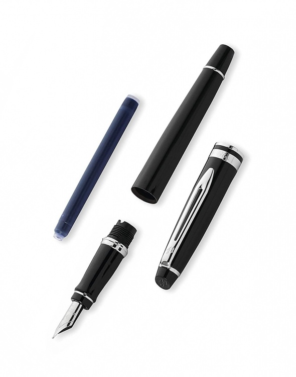 Подарочный набор Waterman Expert с перьевой ручкой и чехлом Black CT перо M