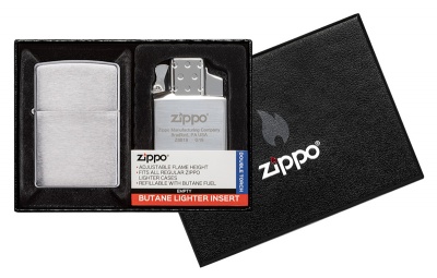 GR220119080 Zippo Классическая. Набор ZIPPO: зажигалка 200 с покрытием Brushed Chrome и газовый вставной блок с двойным пламенем