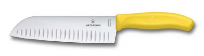 GR171113962 Victorinox SwissClassic. Нож сантоку VICTORINOX SwissClassic, рифлёное лезвие 17 см, жёлтый, в картонном блистере