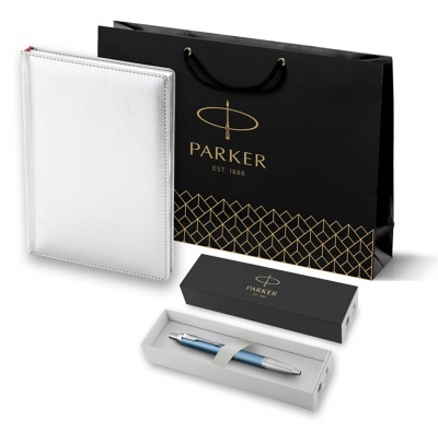 PRKRSV2143645 Parker Parker IM. Подарочный набор: Ручка шариковая Parker IM Premium K318 Blue Grey CT, цвет чернил синий и ежедневник серебристого цвета