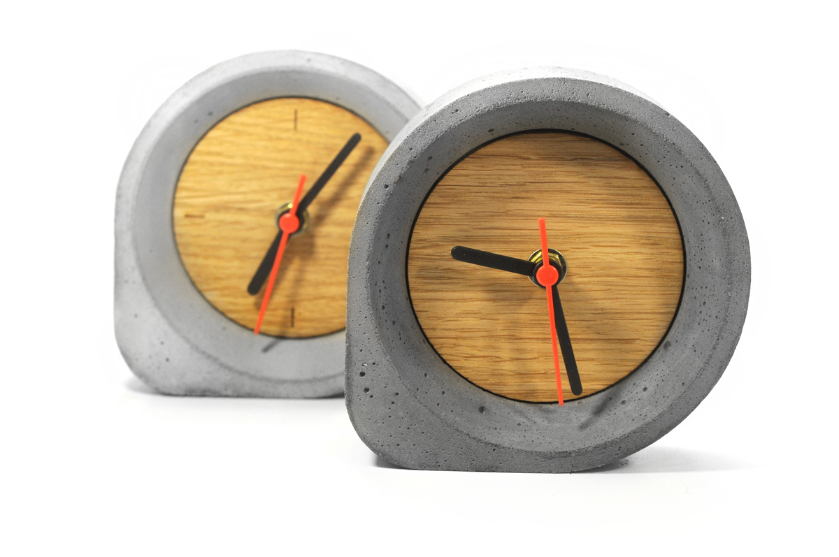 Натур часы. Часы из бетона дизайнерские. Часы из бетона настенные. Сувениры из бетона. Настольные часы из бетона.